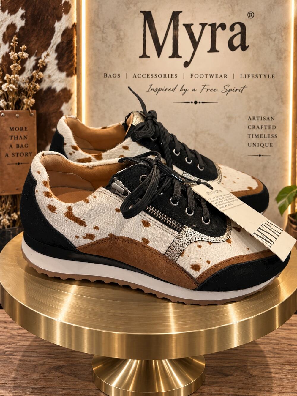 Myra Swift S-4093 Cowhide Leather Sneakers Brown Black White Size 6 NWT